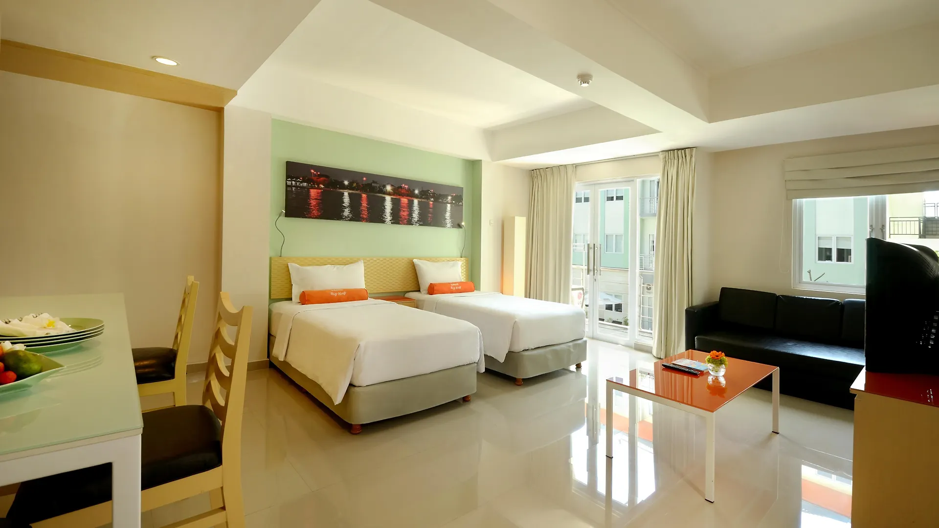 Harris Hotel & Residences Riverview Kuta, Bali Kuta