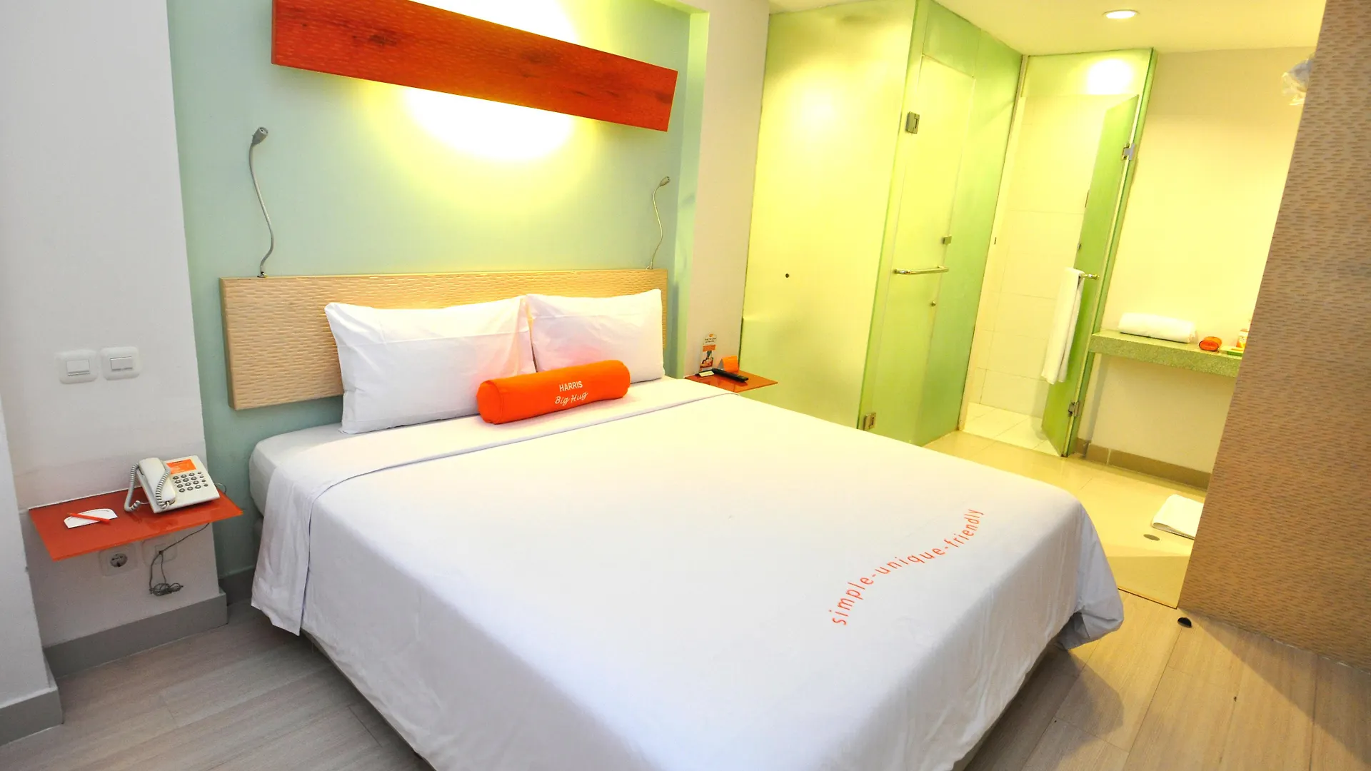 Harris Hotel & Residences Riverview Kuta, Bali Kuta  4*, Kuta (Bali) Indonesia