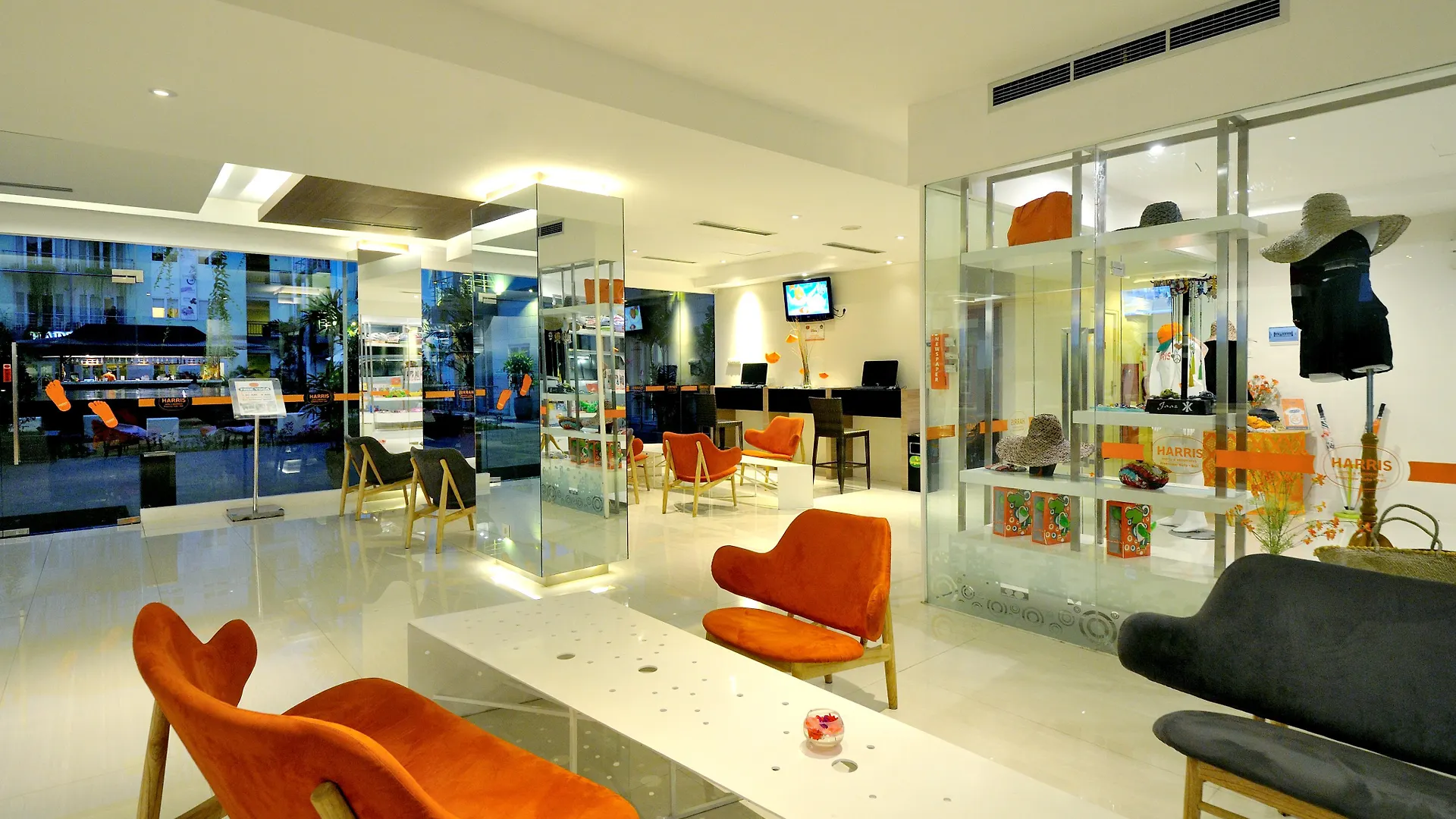 ****  Harris Hotel & Residences Riverview Kuta, Bali Kuta  Indonesia